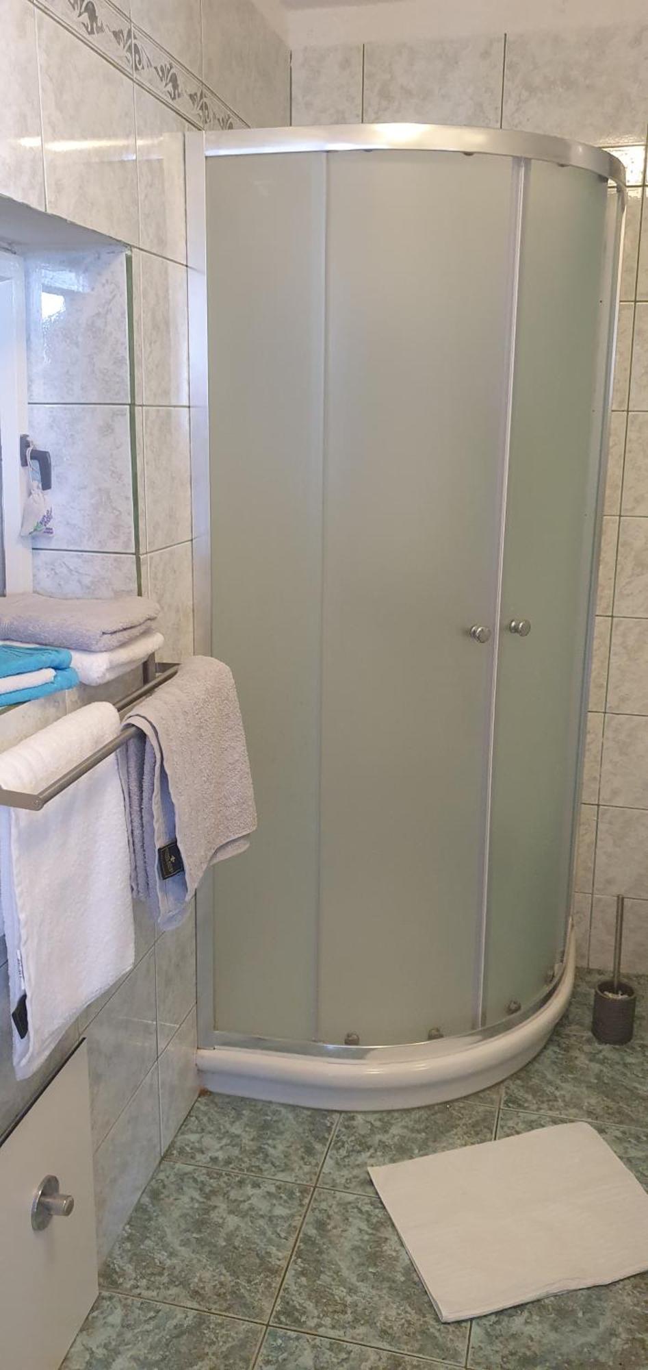 Apartmani Sara Marija Karlobag Camera foto